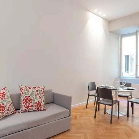 Apartment Del Vescovo - By Myhomeincomo *